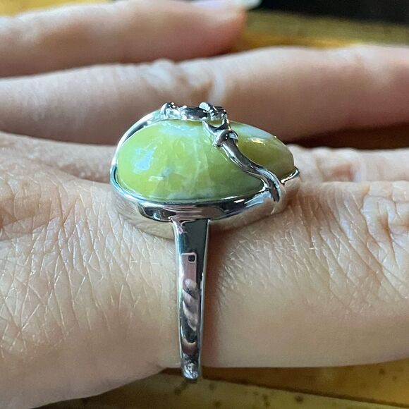 Natural Connemara Marble Sterling Silver Claddagh Ring Size 9 - Picture 3 of 9